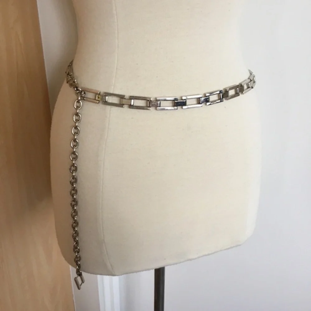 Silver Rectangular Chain Belt - Picture 1 of 4